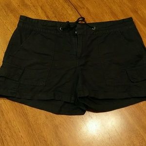 Banana Republic linen cargo shorts